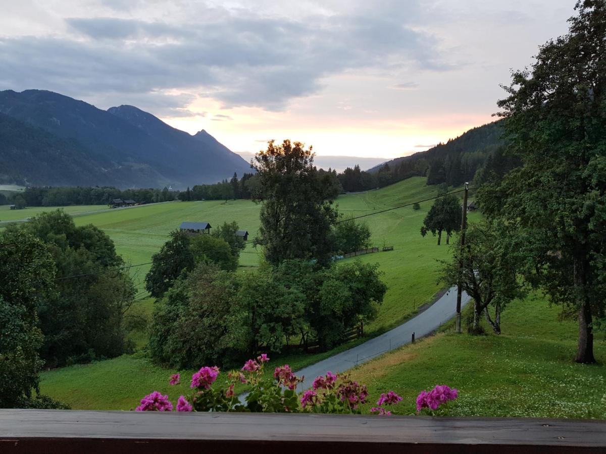 Berghof Reiter Hotel Weissbriach Exterior photo